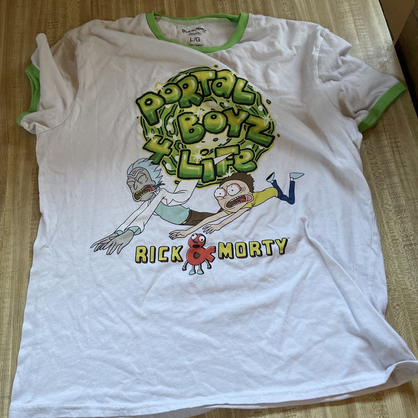 Rick And Morty Ringer T Shirt Large