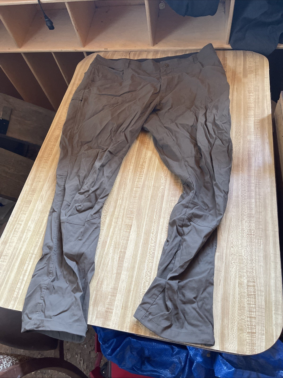 Kuhl Hiking Pants Born In The Mountains 38/32