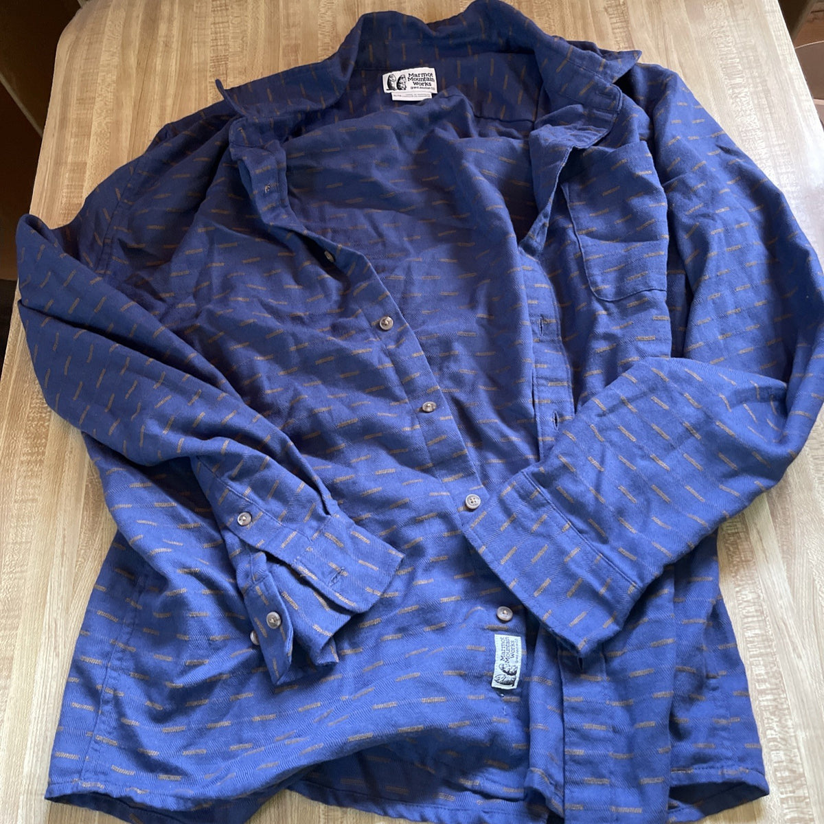 marmot mountain works shirt XL