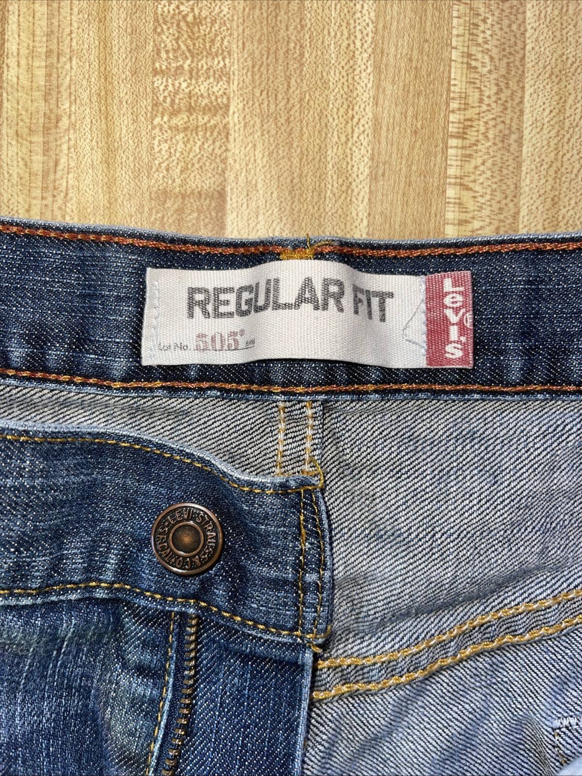 Levi’s 505 Tag Says 36/32 But They’re 36/30