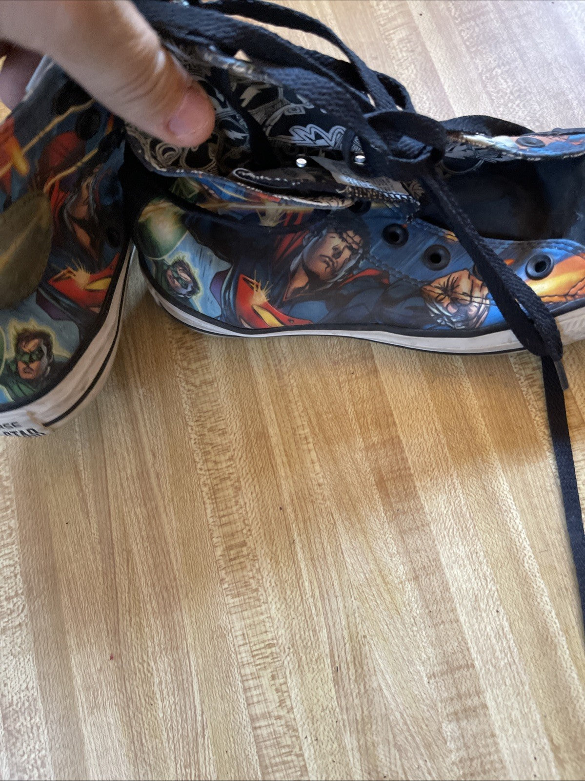 converse all star justice league Women’s 6.5