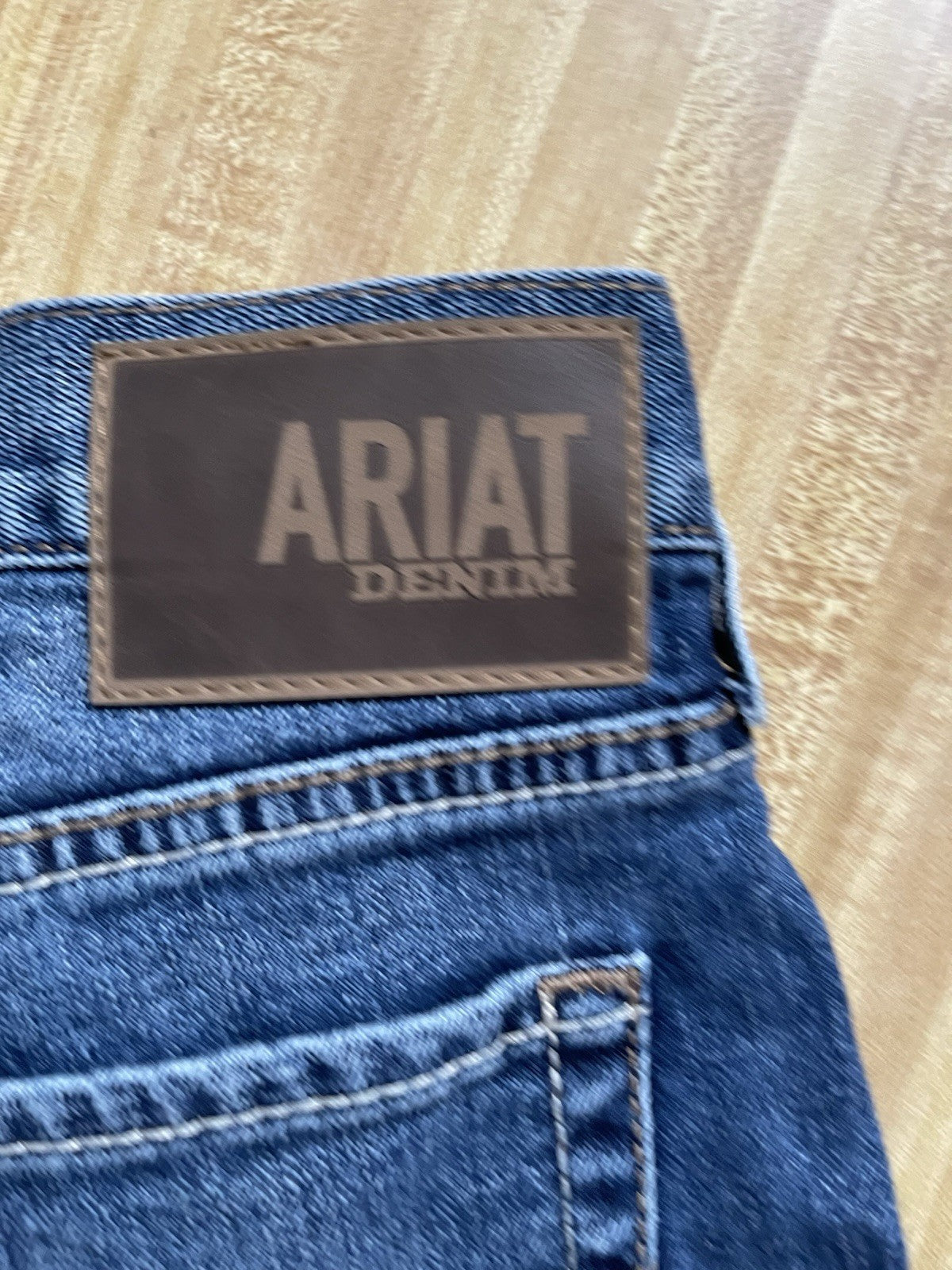 ariat m7 slim fit straight leg Jeans 34/32