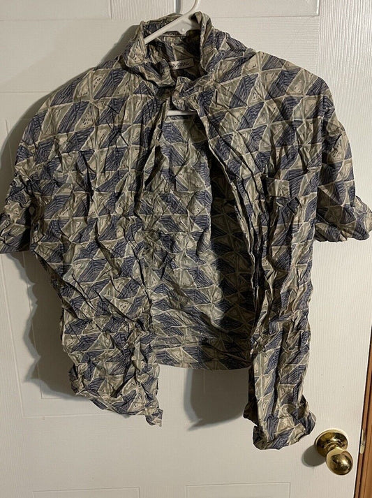 burma bibas shirt Large 