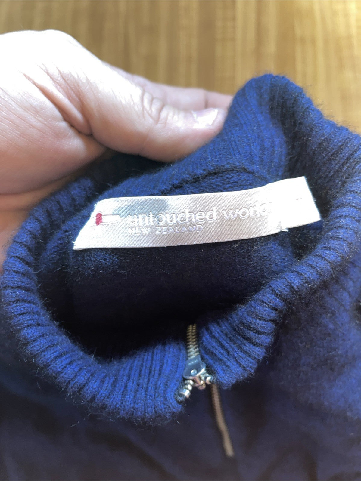 Untouched World Quarter Zip Large 