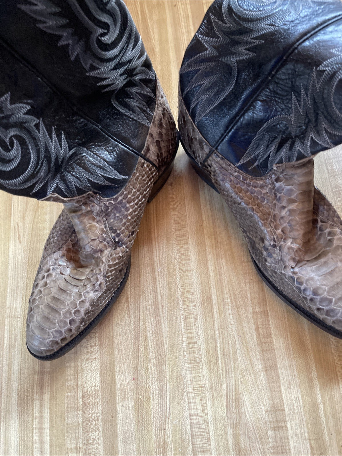 dan post snakeskin boots 10 EW