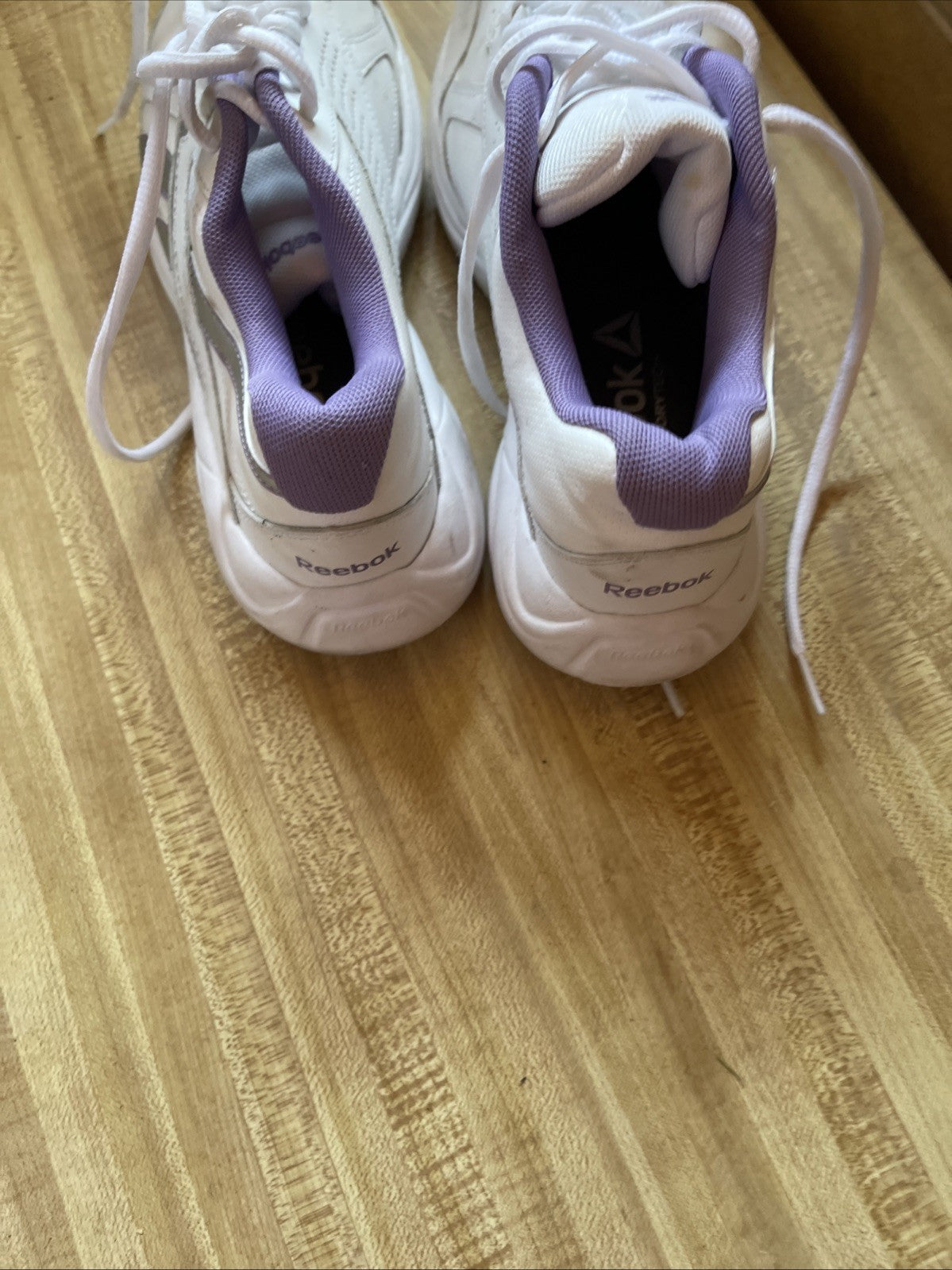 Reebok Memorytech Size 7.5 