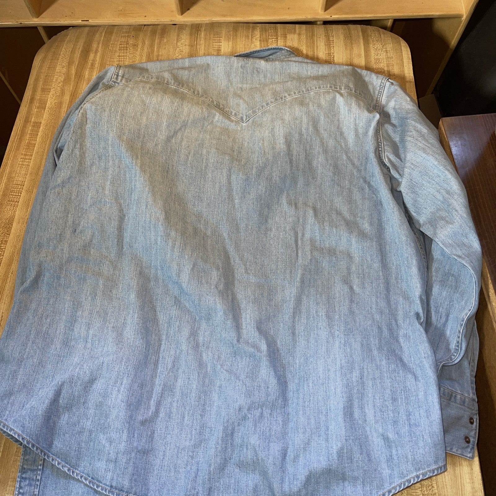 Vintage Levi’s Barstow Western Denim Pearl Snap XXL 