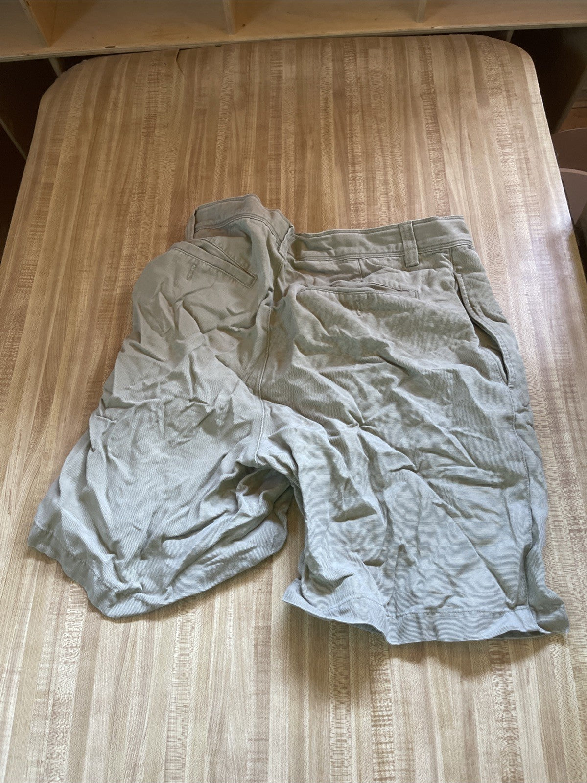 Tommy Bahama Shorts 34