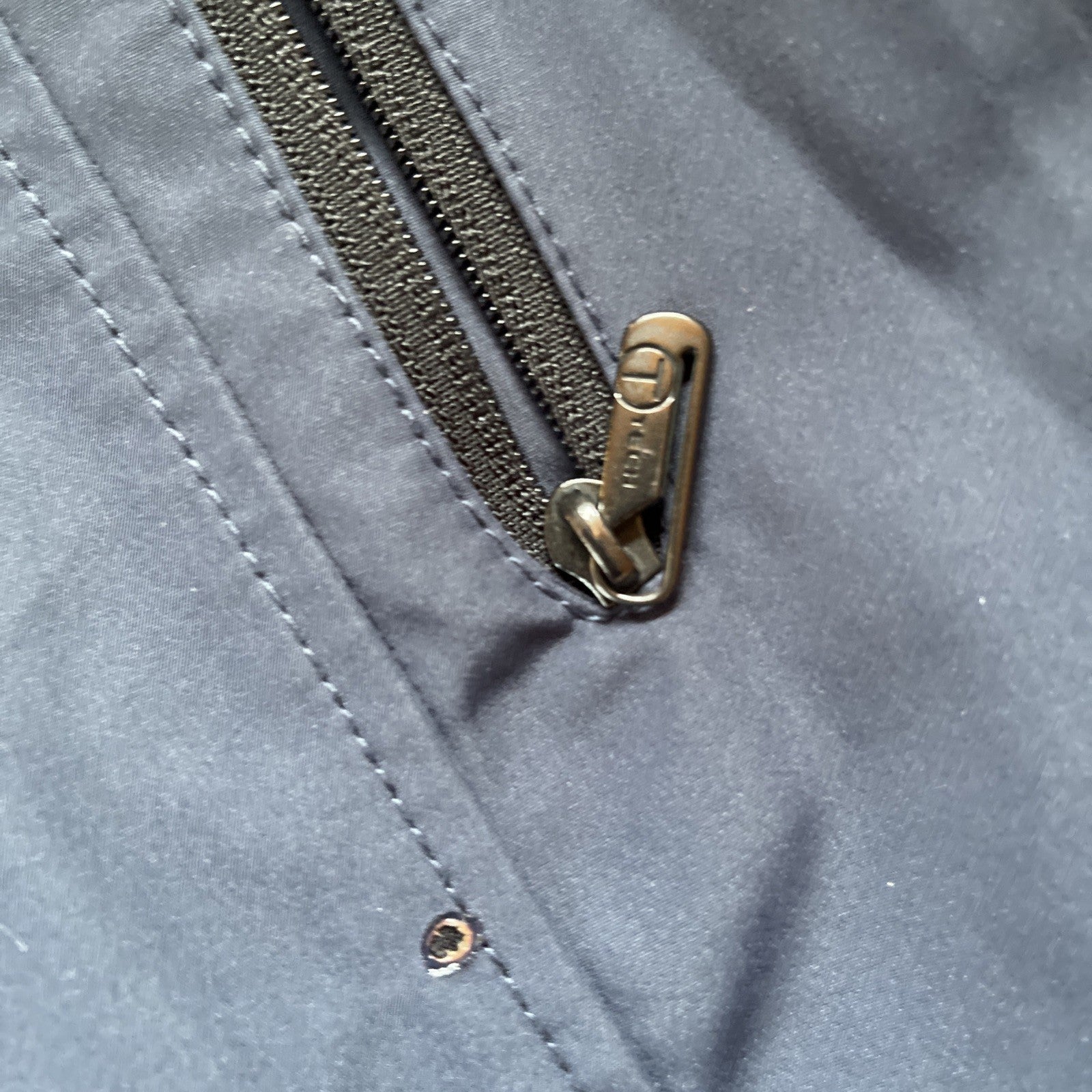 Tech By Tumi Jacket Large 