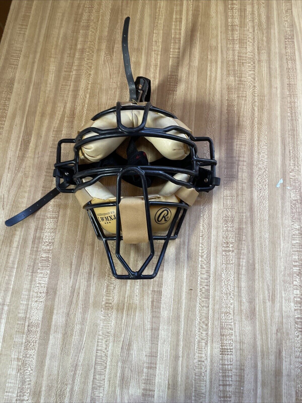 Rawlings LWMXJ Catcher’s Mask 
