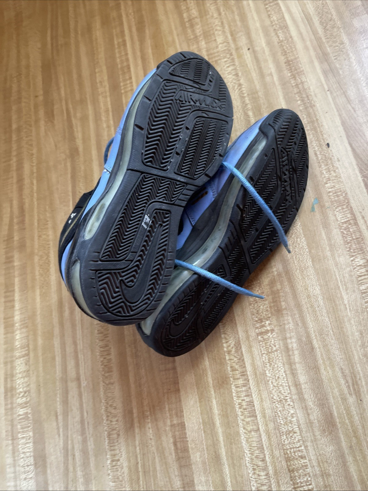 Nike Air Max Elite ID Lilman Size 8