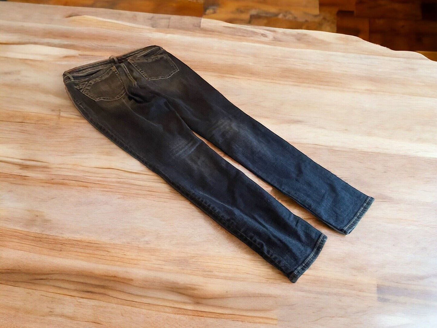 Buckle Black Skinny Jeans 30x32