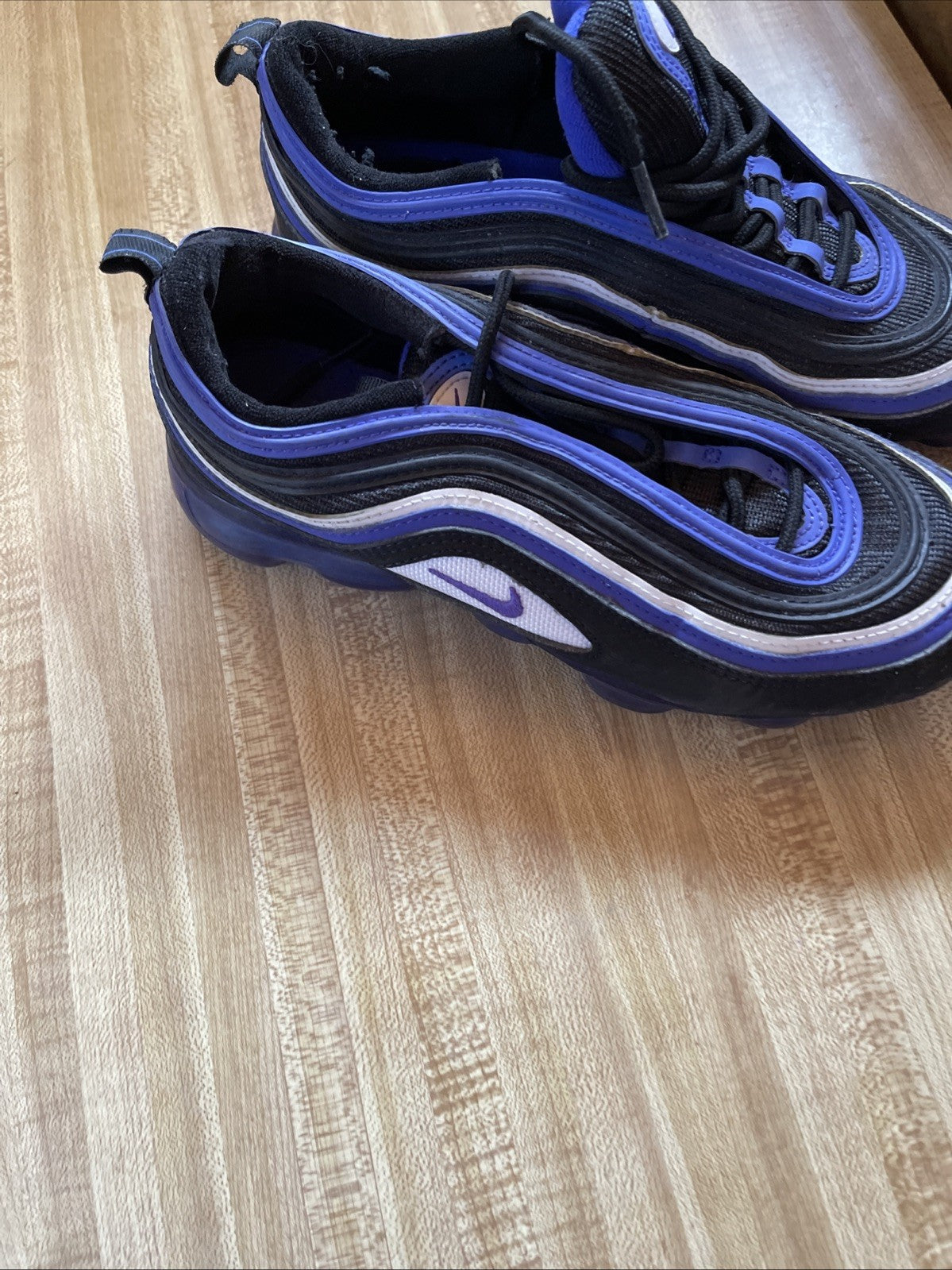 Nike Air Vapormax 97 Size 6.5Y
