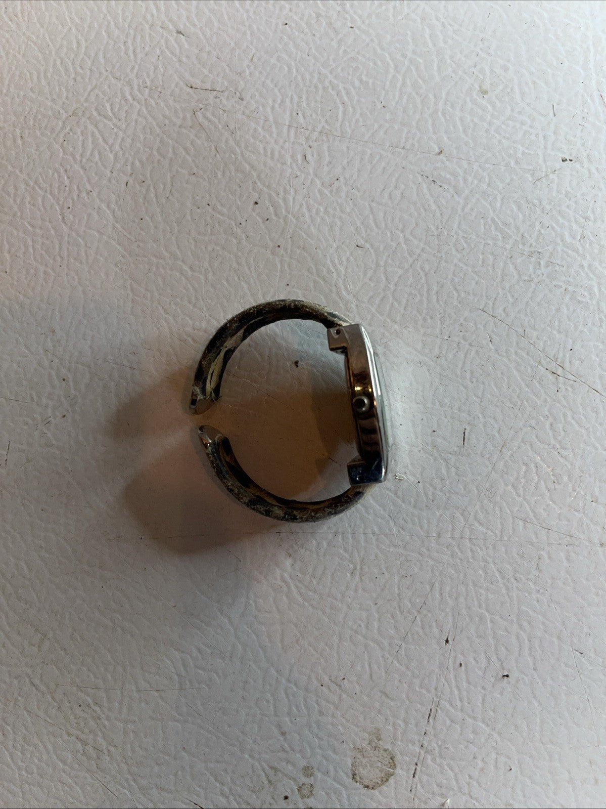 Women’s Watch Needs Battery 
