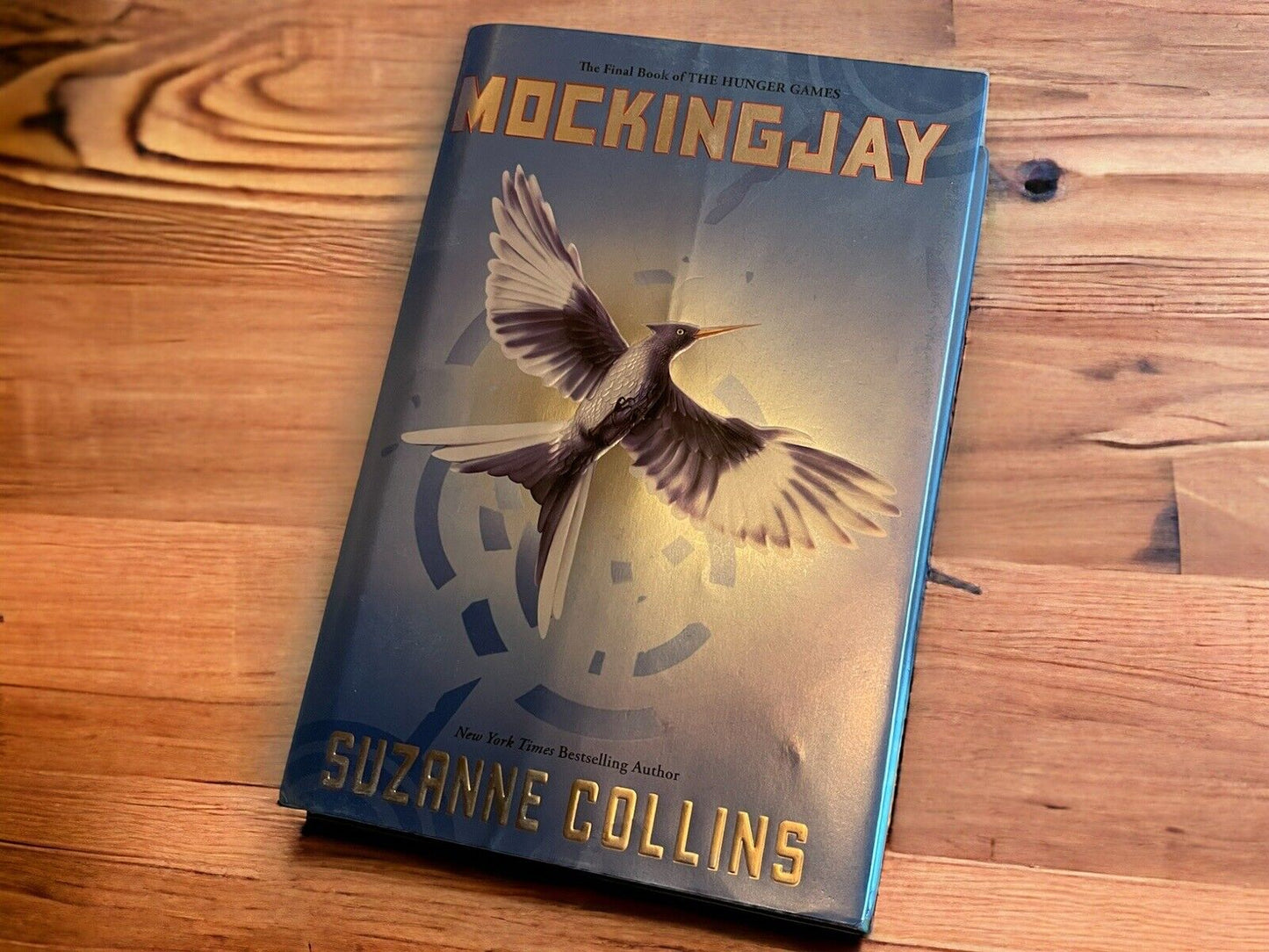The Hunger Games Ser.: Mockingjay (Hunger Games, Book Three) by Suzanne Collins