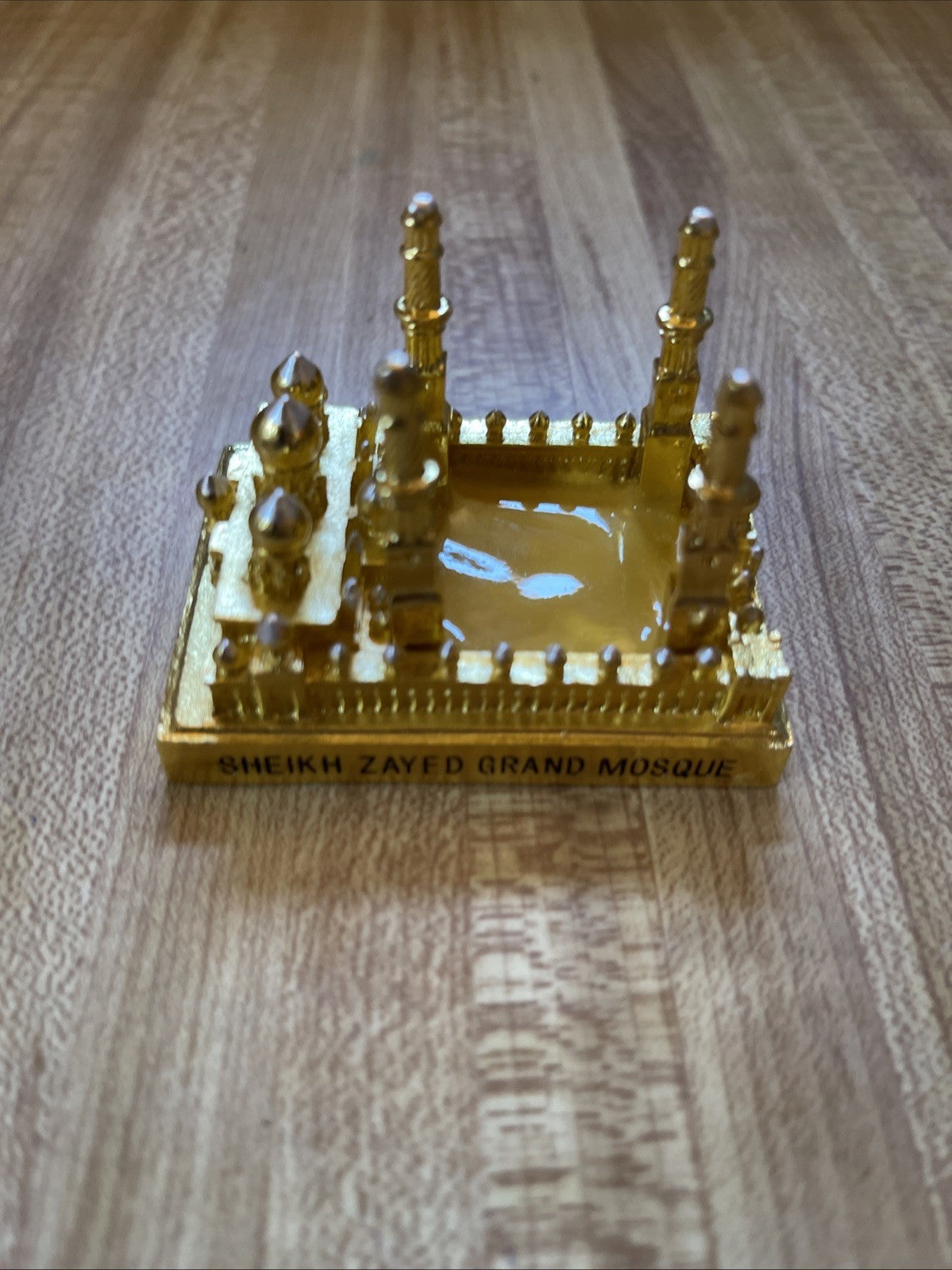 Sheikh Zayed Grand Mosque Figurine 