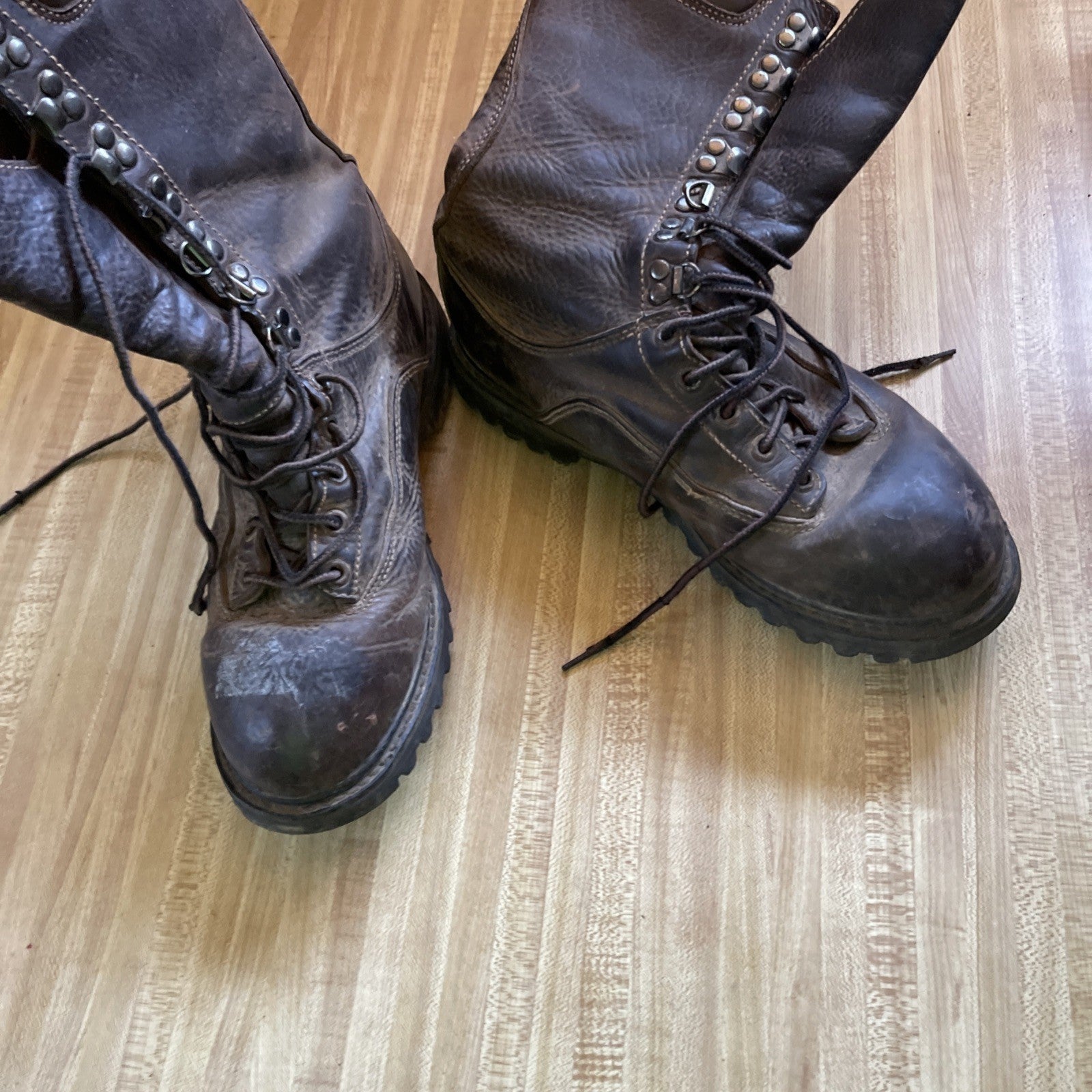 Cabelas Outfitter Gore Tex Boots 9