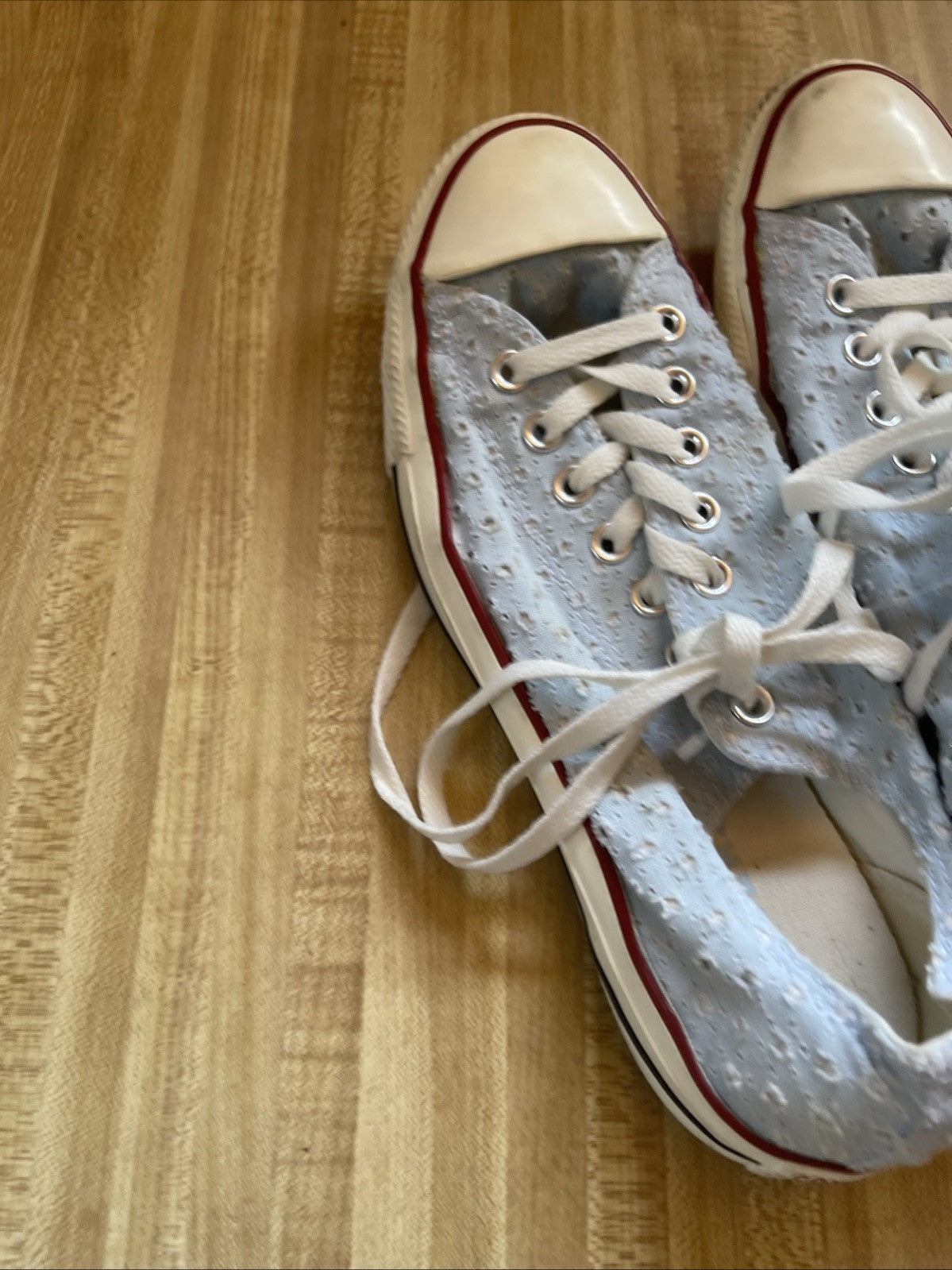 Converse All Star Men’s 9 Women’s 11
