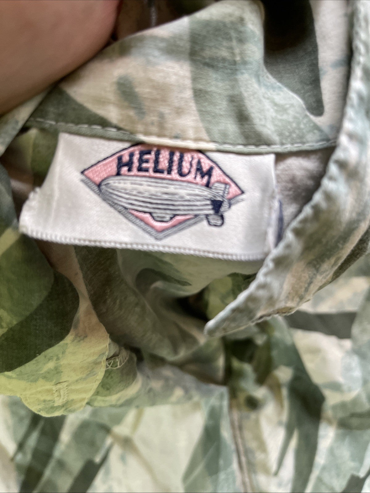 Vintage Helium Top