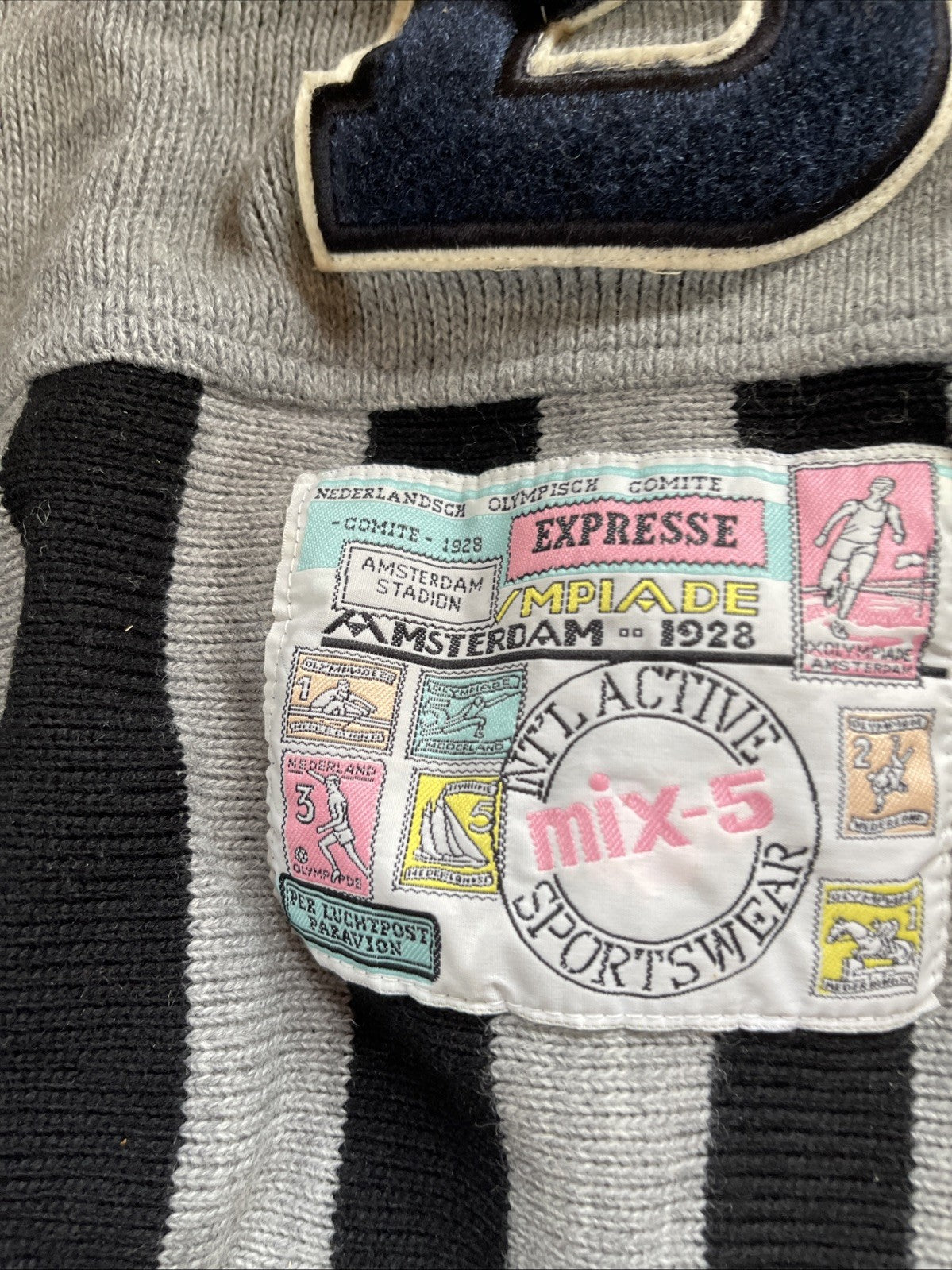 Vintage Sweater Large 