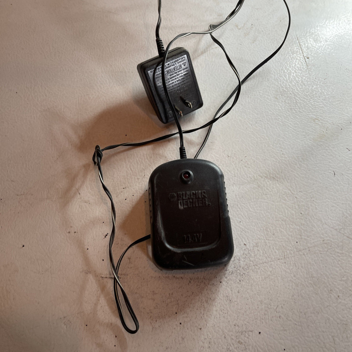 Black & Decker 14.4v Battery Charger