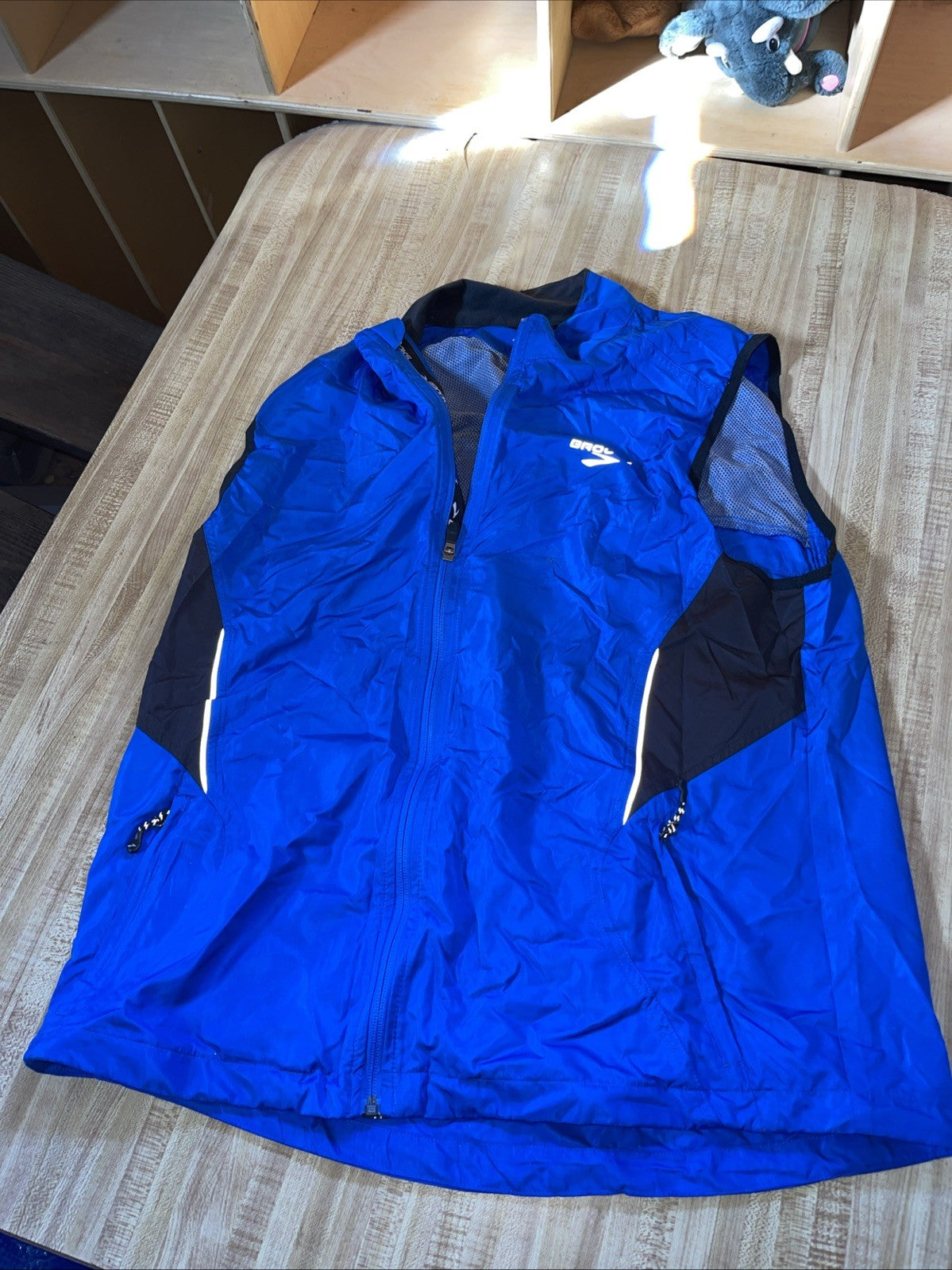 Brooks Windbreaker Vest Large 
