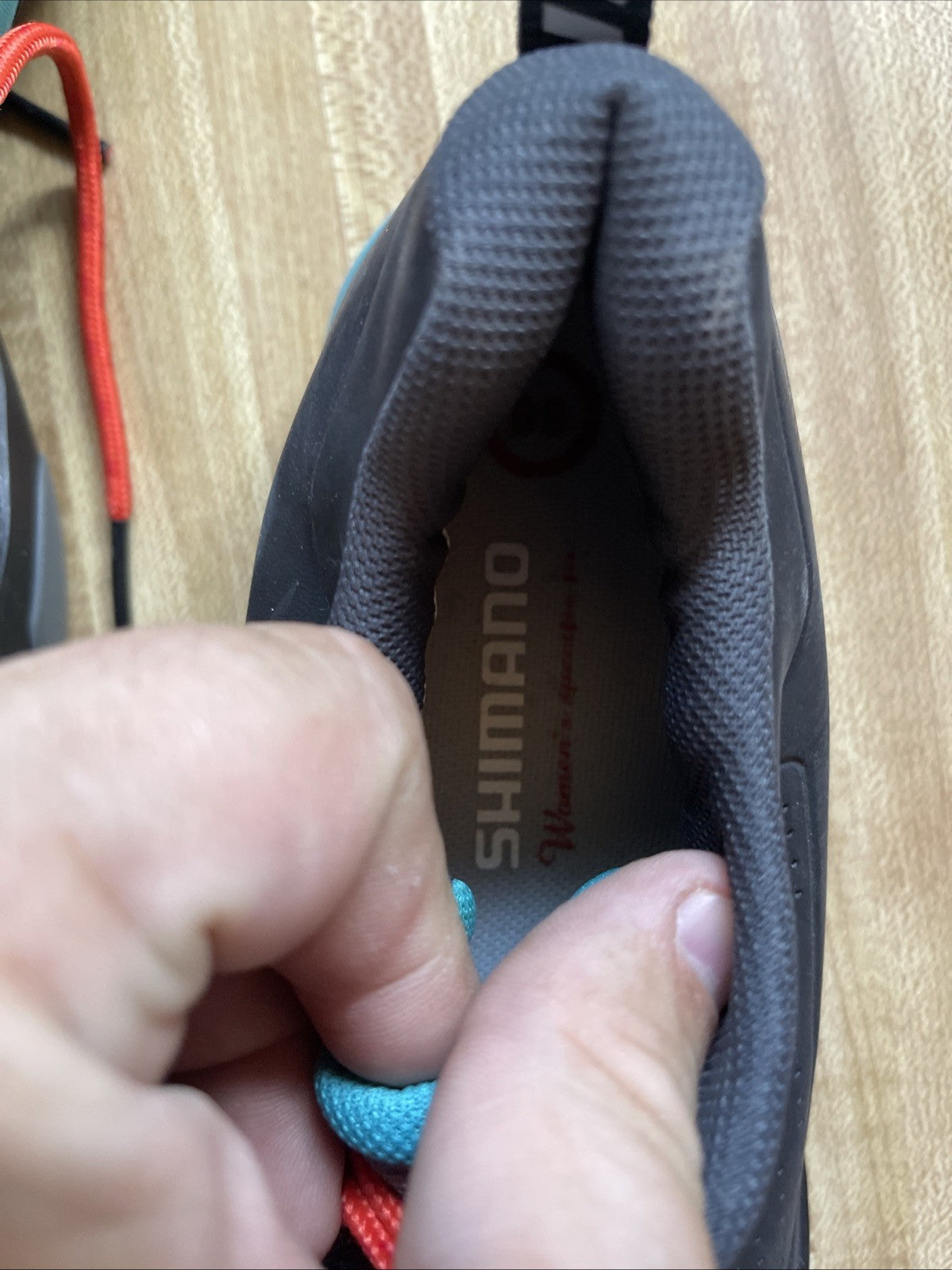 Shimano Pedaling Dynamic Cycling Shoes Size US 7.2 EU 39