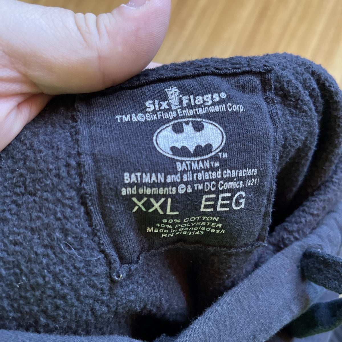Six Flags Batman Hoodie XXL 