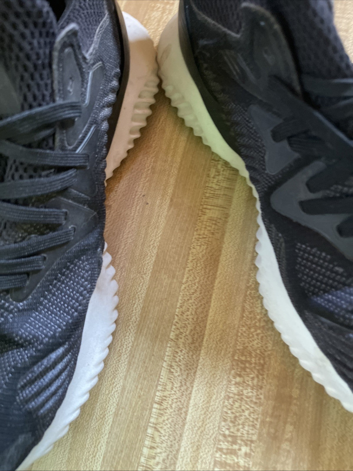 Adidas Alphabounce Continental Size 8.5