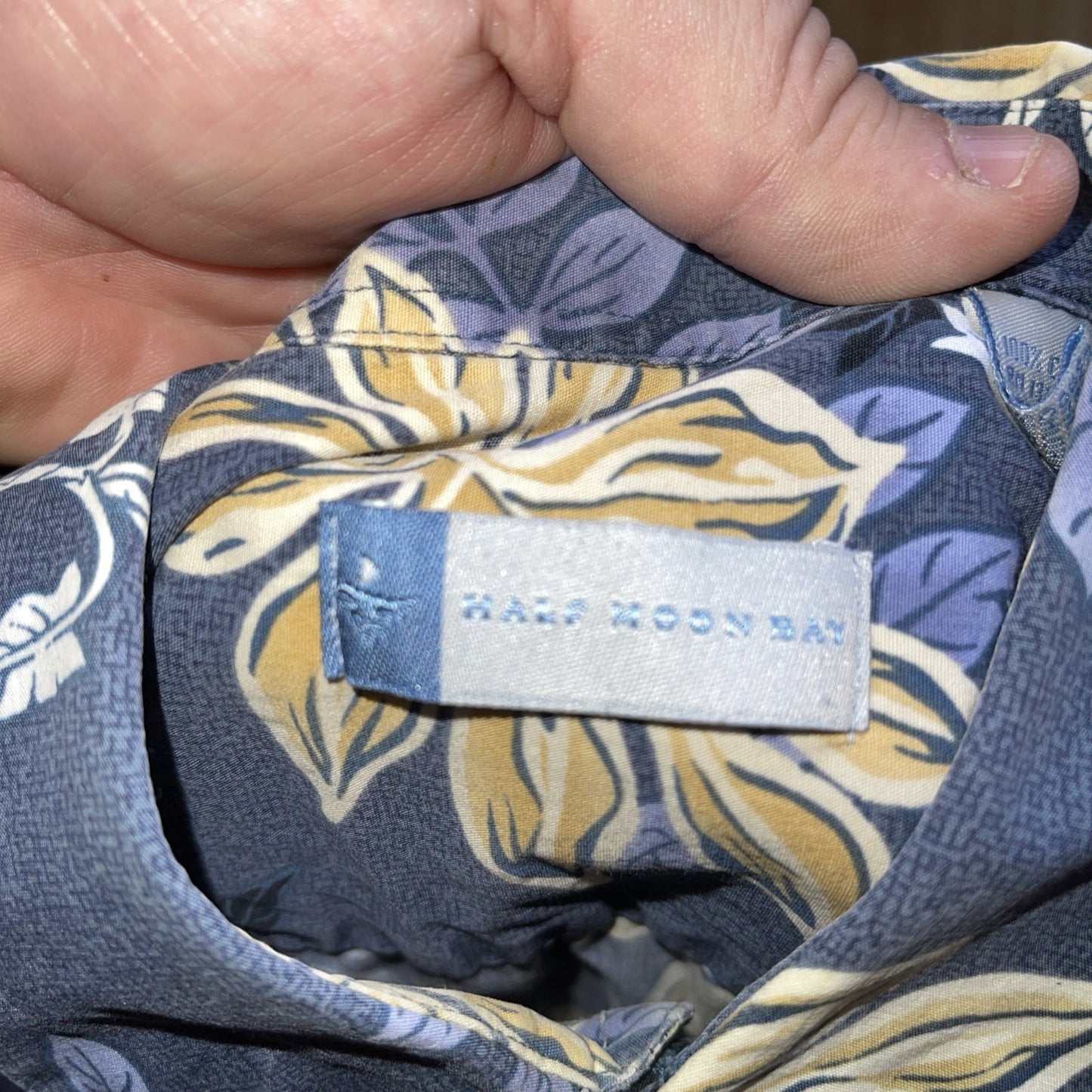 Half Moon Bay Hawaiian Shirt XL