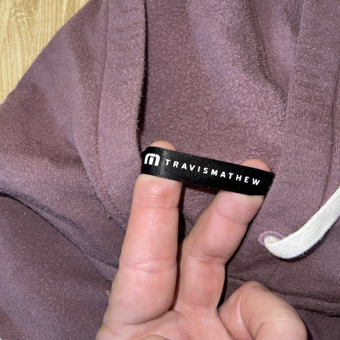 Travis Mathew Hoodie Large 