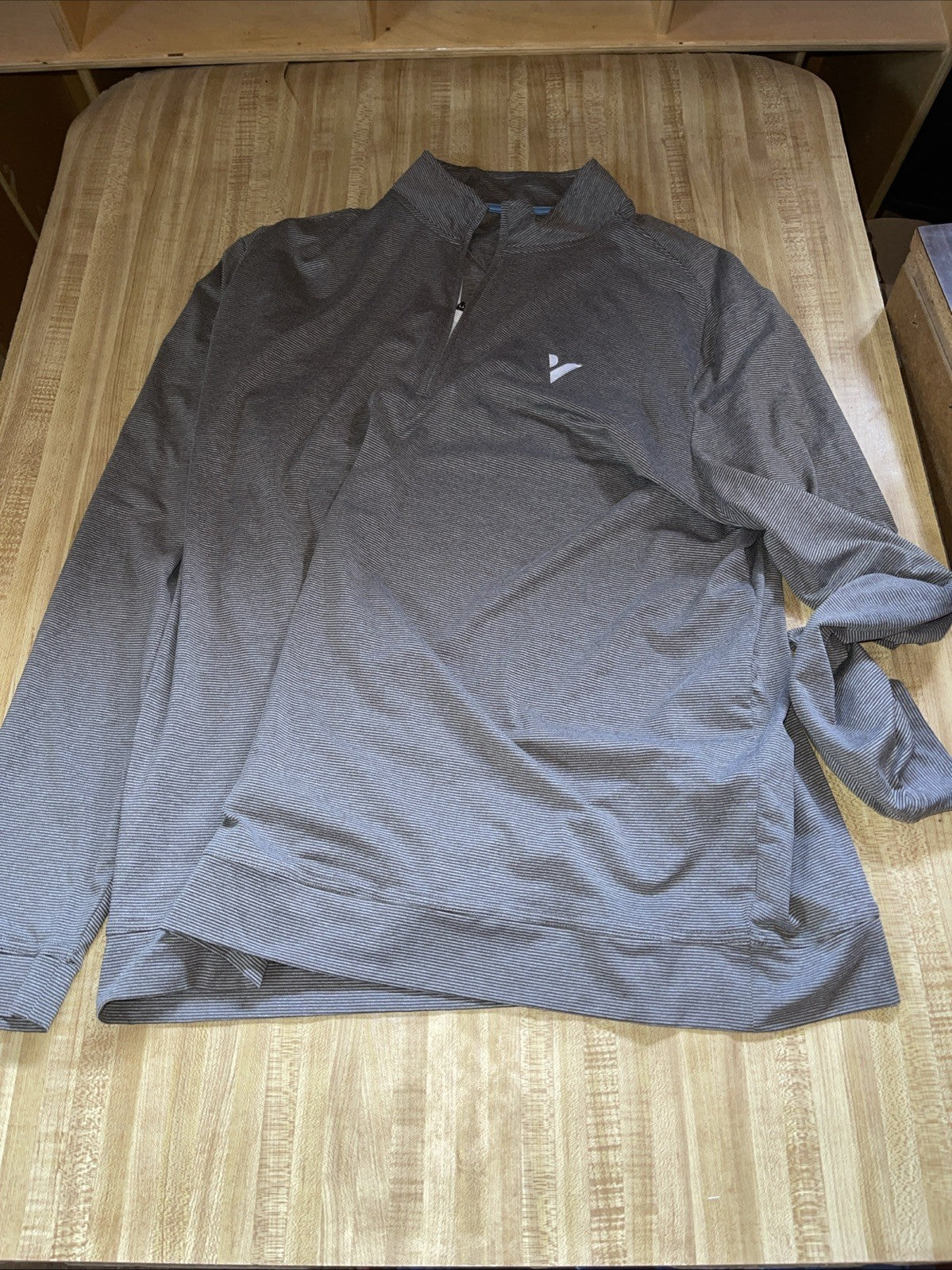 Johnnie O Quarter Zip XL