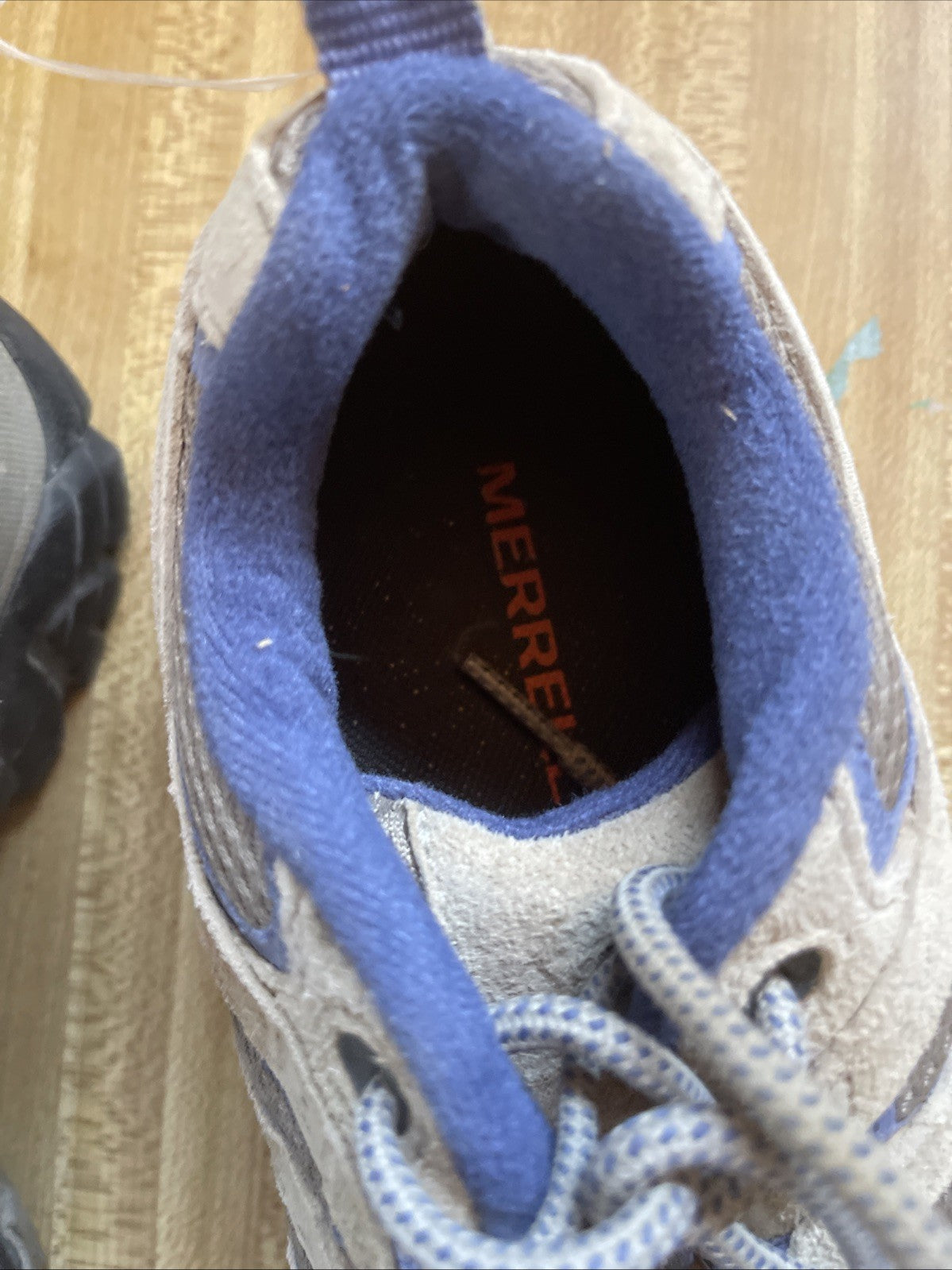 Merrell Hiking Shoes 7.5