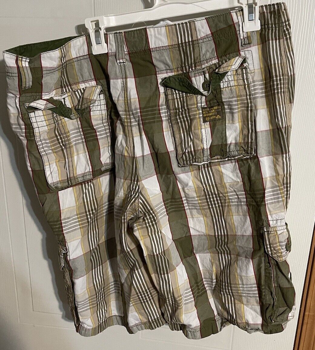 Ecko Unltd Cargo Shorts 38