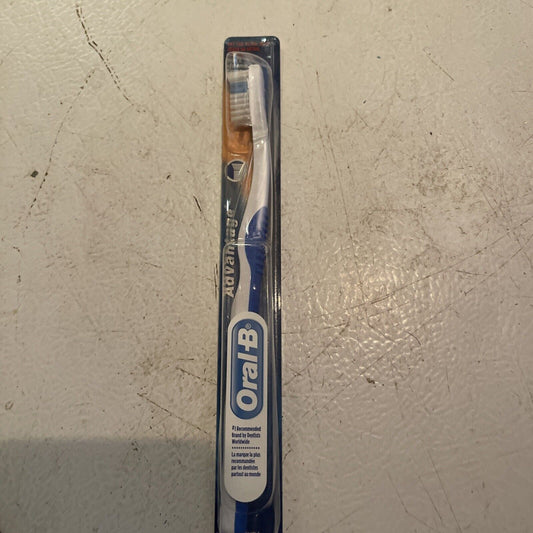 Vintage Oral B Advantage Toothbrush 