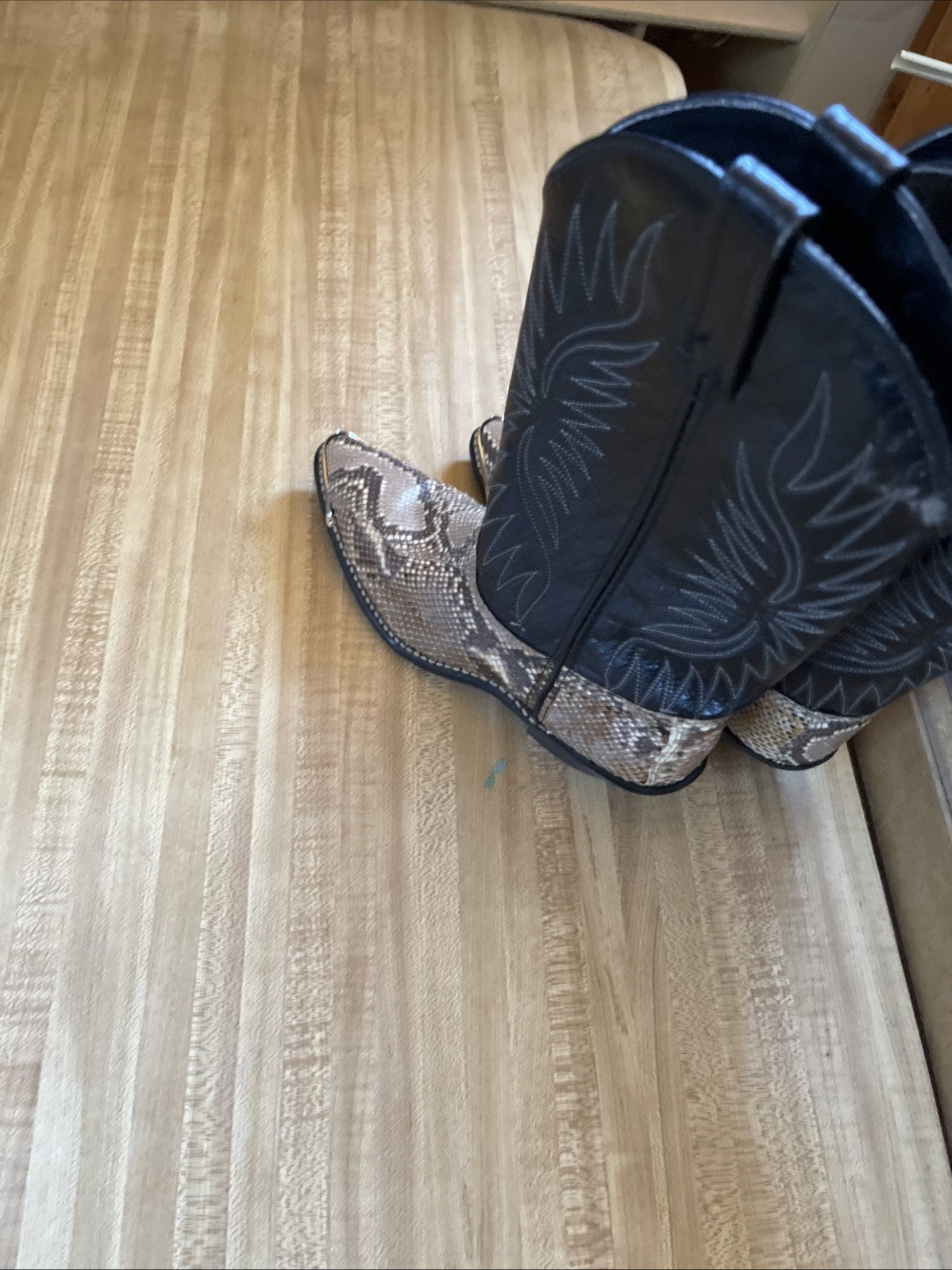 Vintage Cowboy Boots 6