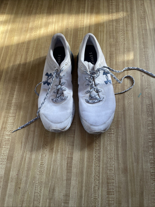 Under Armour Charged Escape Size 9.5