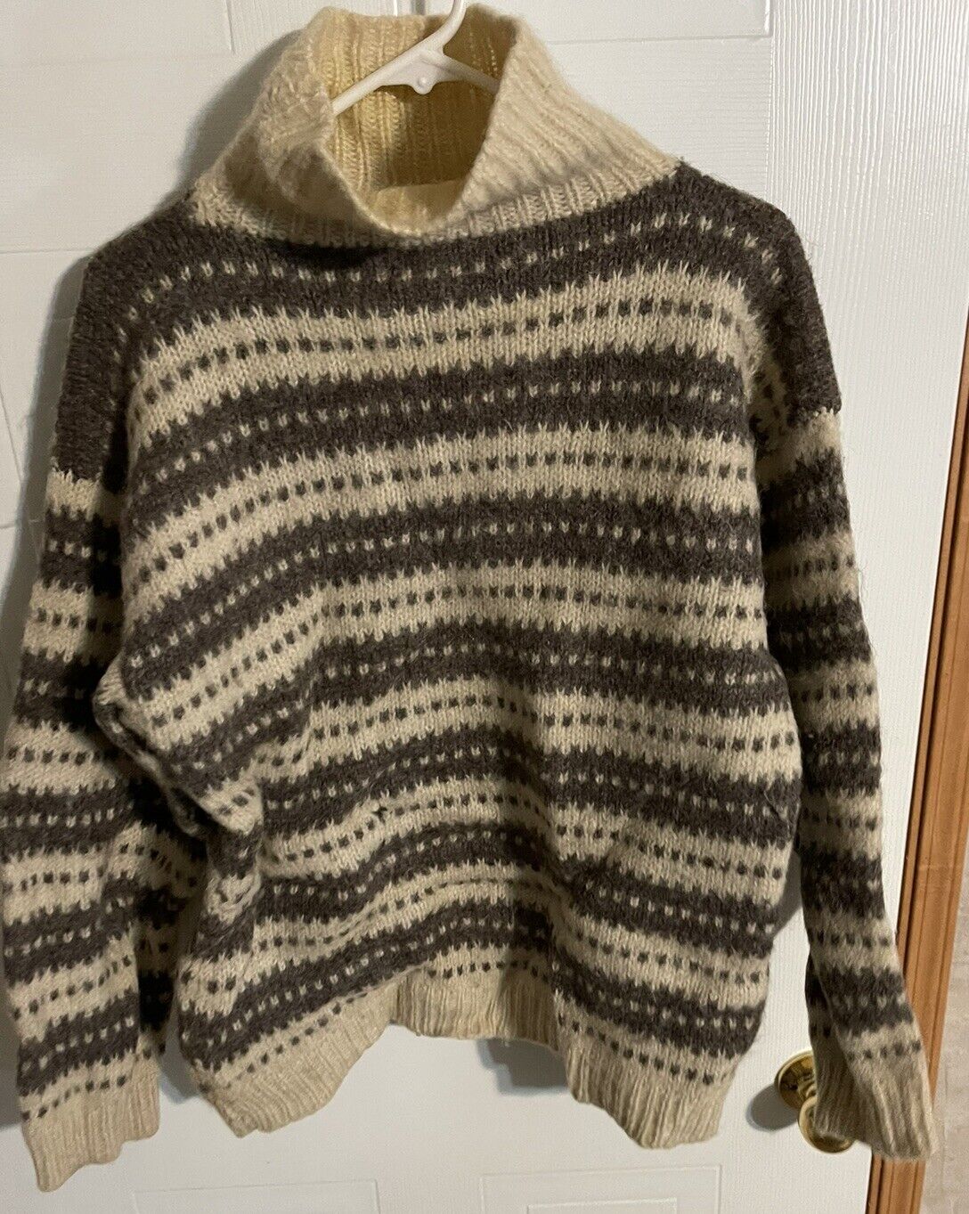 Vintage Handmade Sweater XL