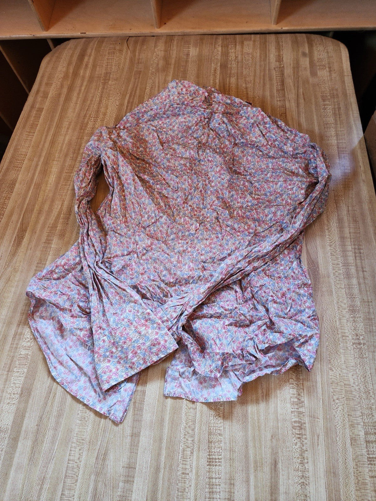 0039 italy Button Up Large 