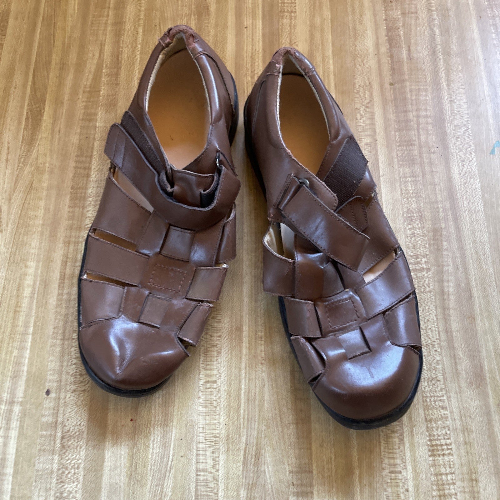 Boxer Dogs Sandals 13 EEEE