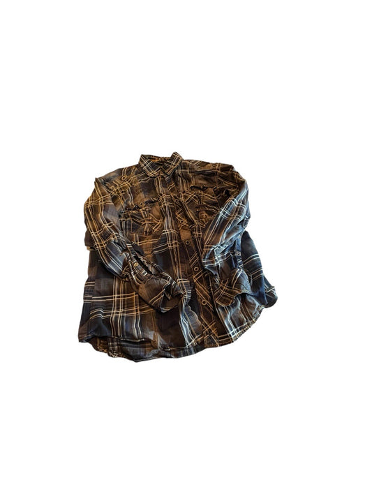 Buckle Black Button Up Large