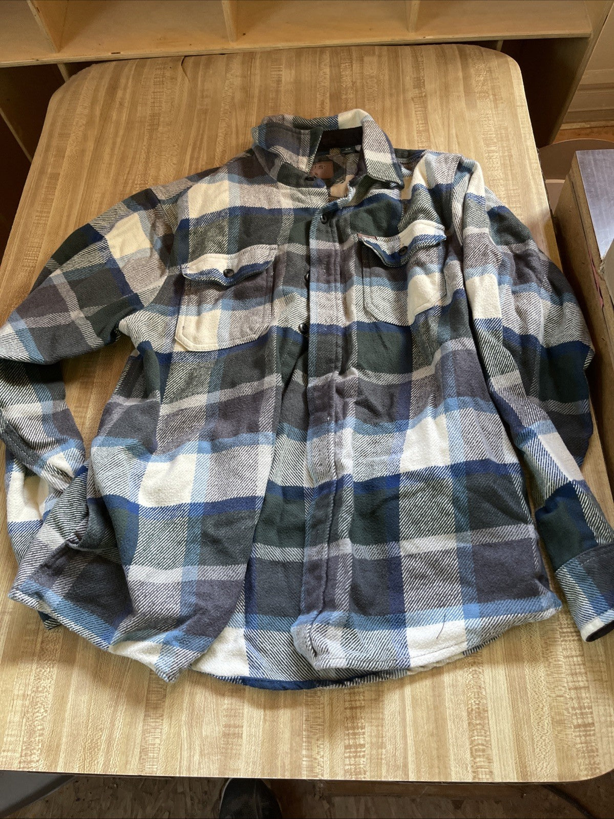 Orvis Heavy Flannel Shacket Medium 