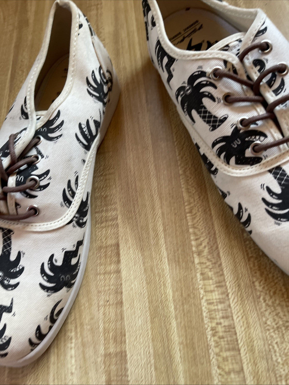Generic Surplus Shoes 9