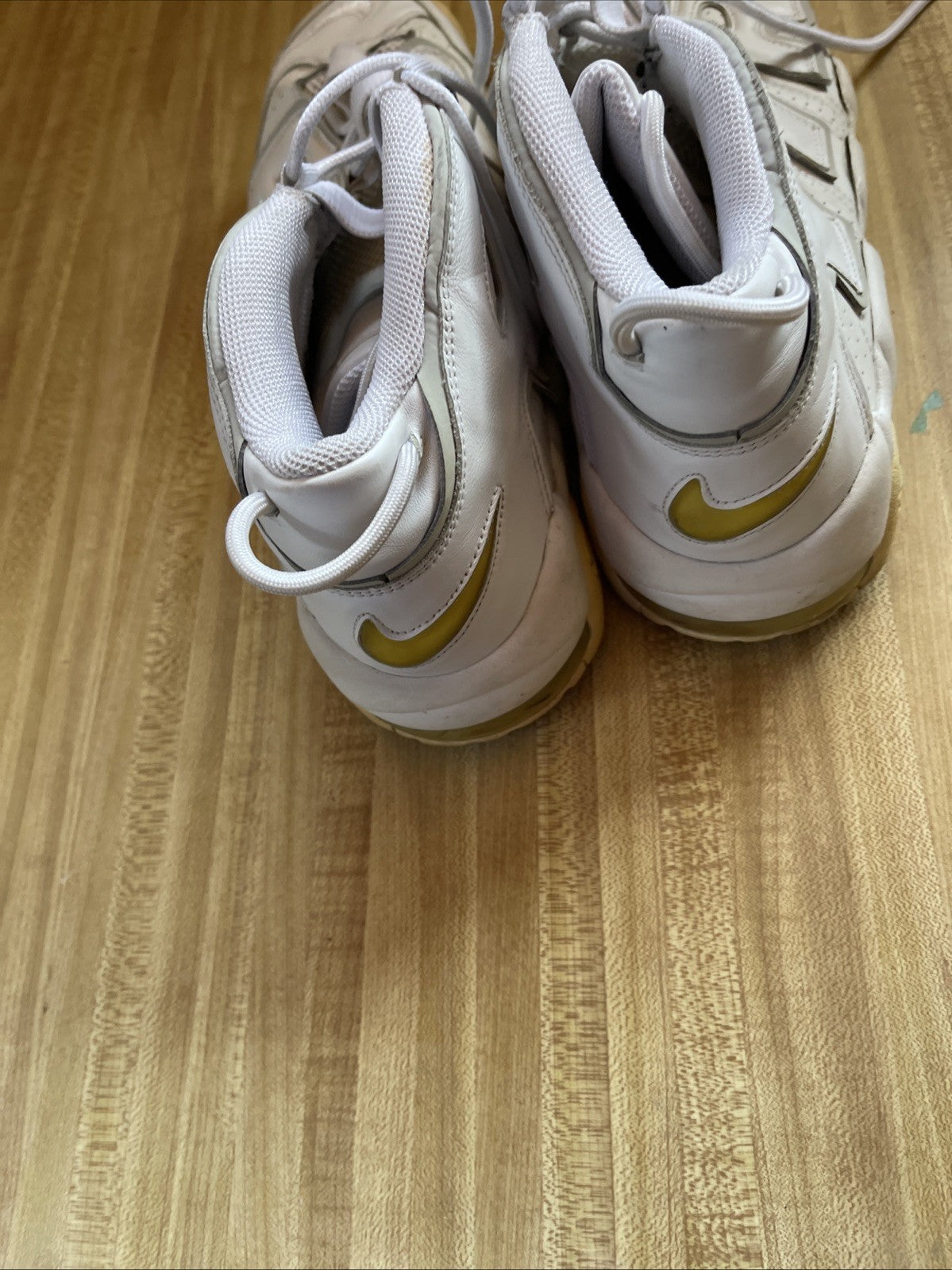 nike air more uptempo Size 13