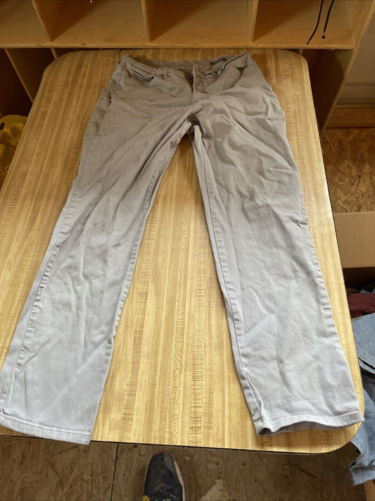 gloria vanderbilt amanda jeans 10