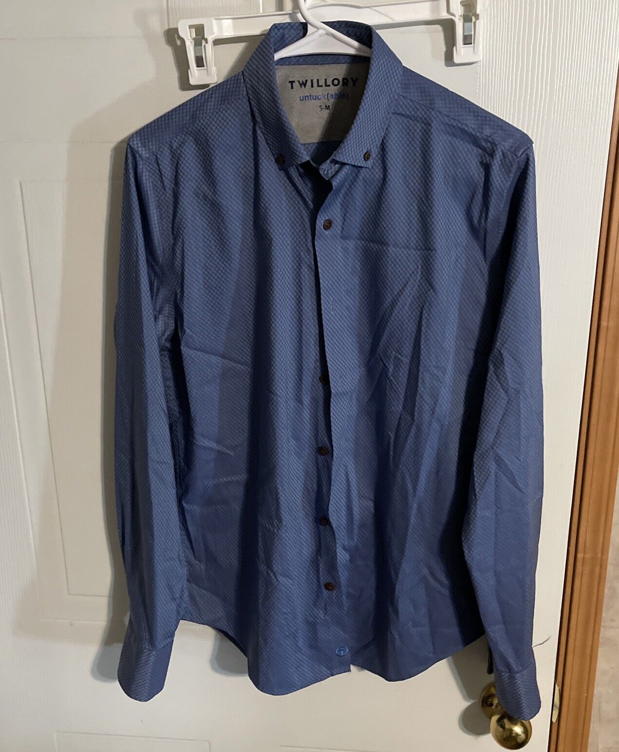 Twillory Untuckable Button Down S-M
