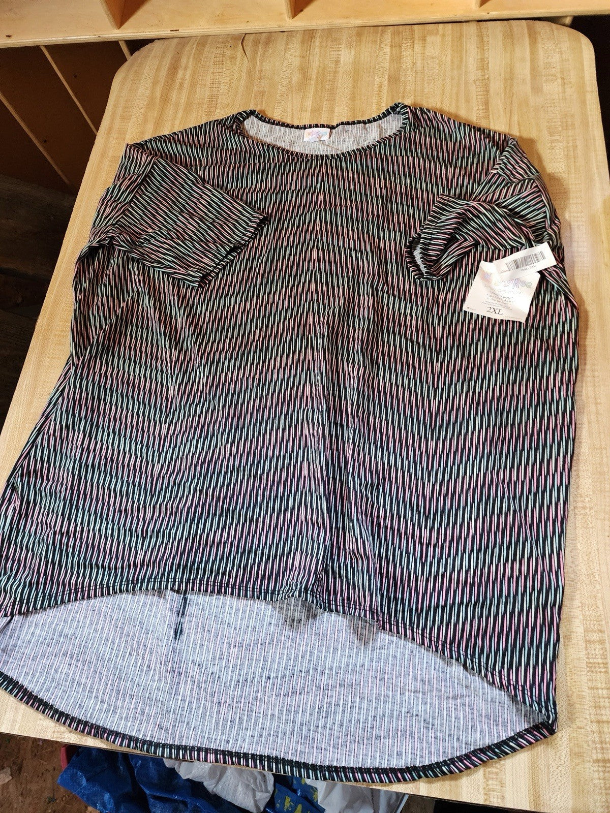 Lularoe  Top 2XL NWT