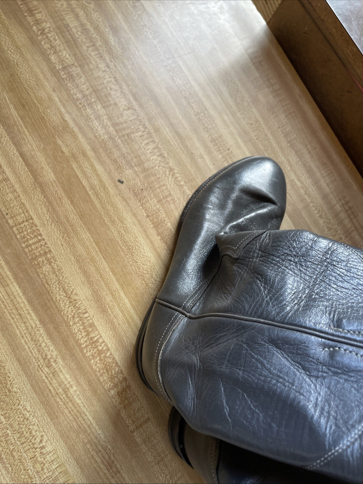 Justin Cowboy Boots 7.5 D