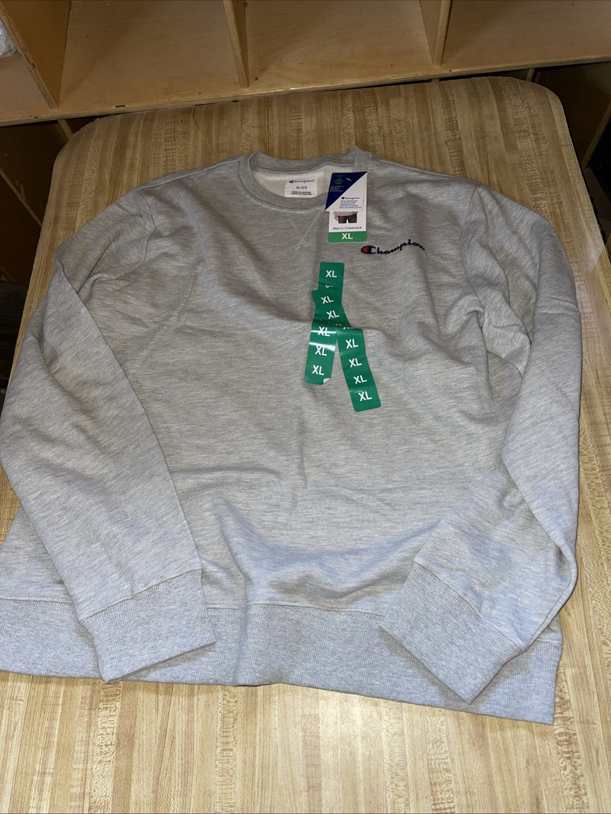 champion crewneck sweatshirt xl NWT 