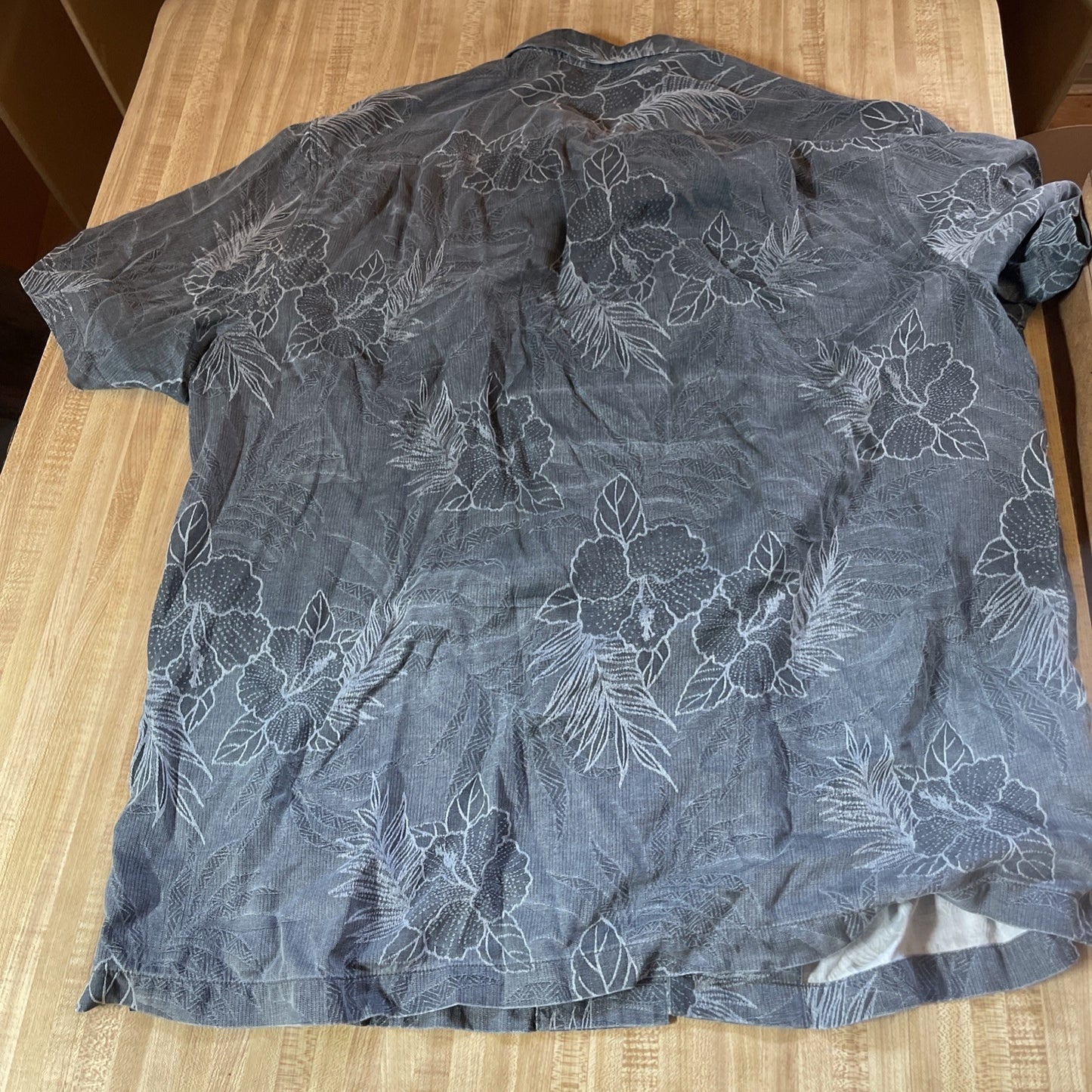 Tommy Bahama Silk Shirt XL